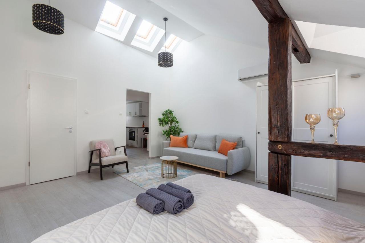 Rustic Central Studios By Lh Budapest Extérieur photo